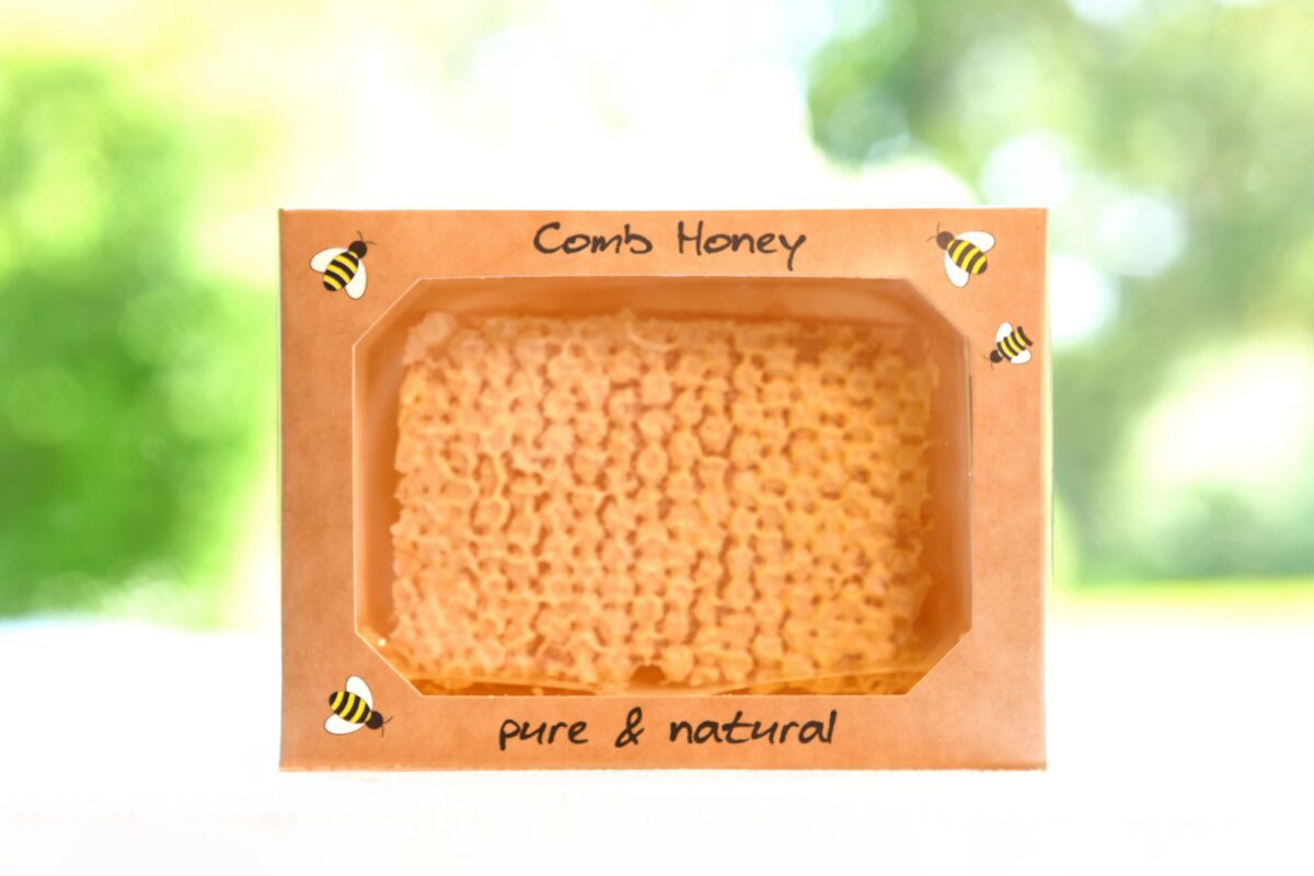 honeycomb . cut comb https://devonhoneyandcandles.com/