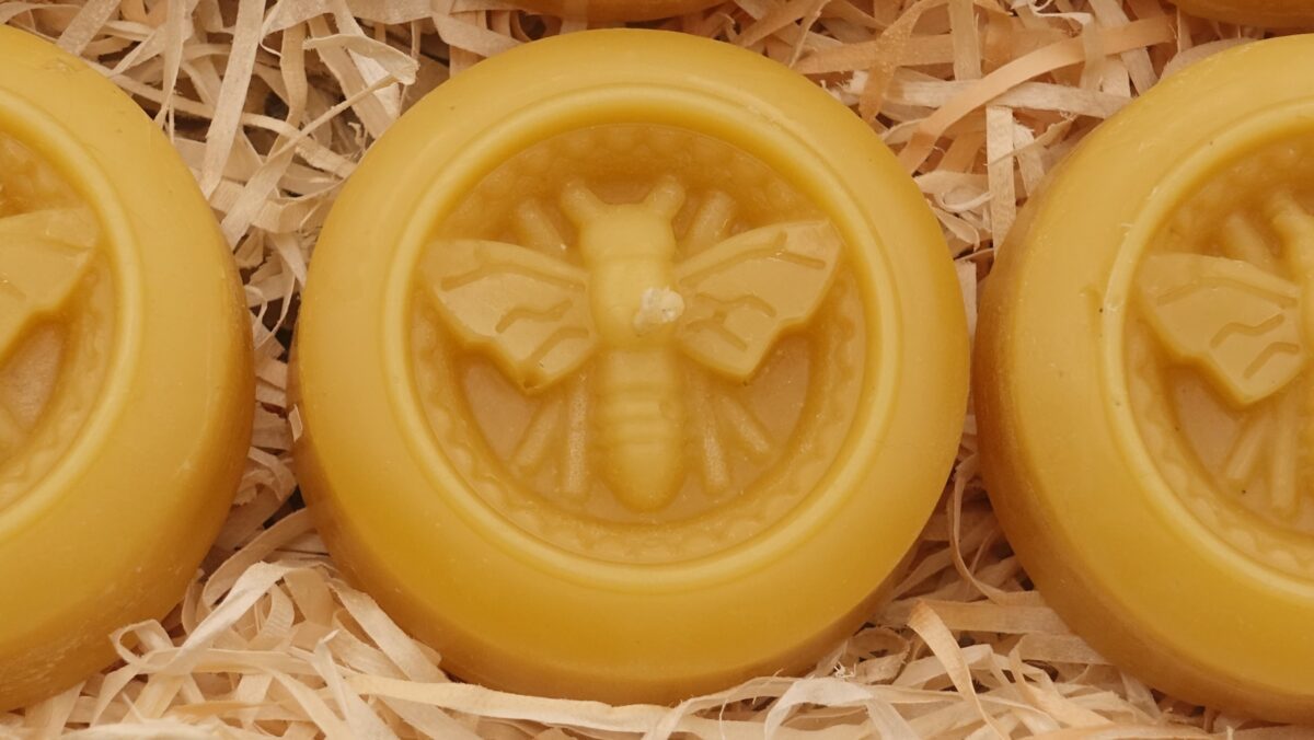 round beeswax candle