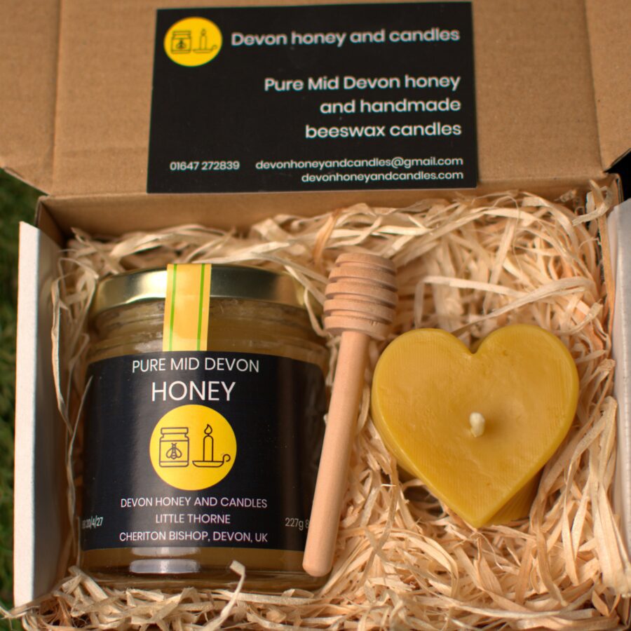 valentines day honey and candle gift set
