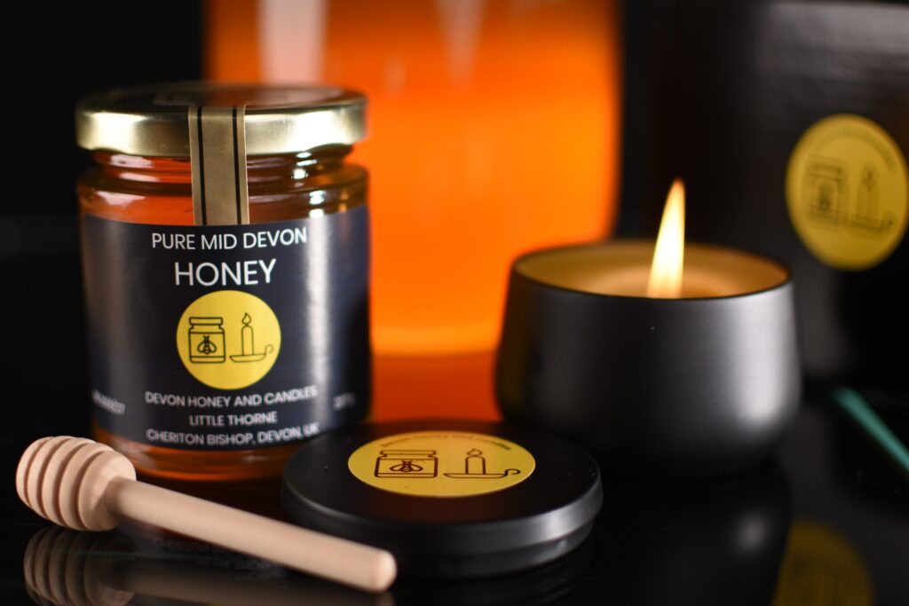 English honey and tinned beeswax candle gift set